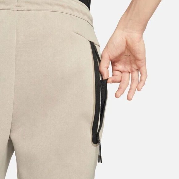 Nike Men's Sportswear Tech Fleece Jogger Pants Khaki Black Size L NEW! - Picture 5 of 6